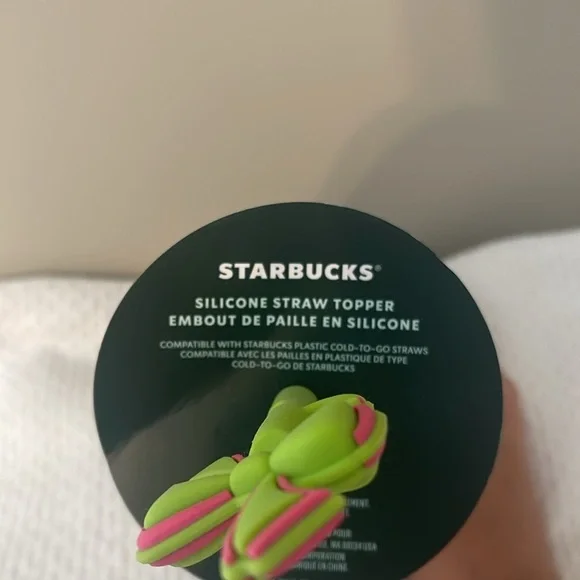 Starbucks NEW HOLIDAY 2023 Tumbler with Straw Topper NWT - Picture 7 of 9